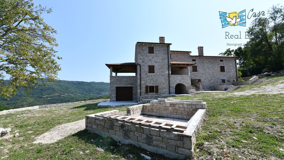 Villa on a beautiful property near Motovun!
