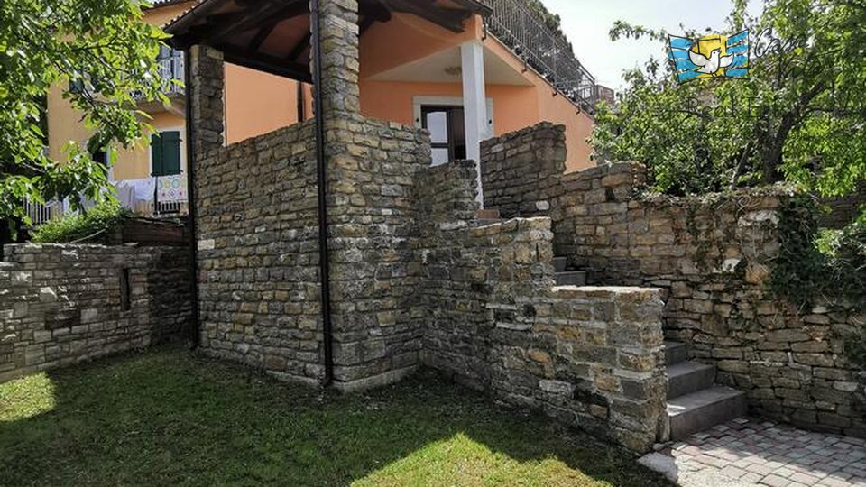 House, 130 m2, For Sale, Buje - Momjan