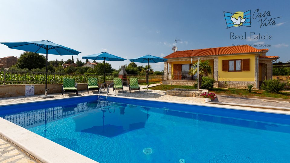 Beautiful ground floor house near the town of Poreč, 8km from the sea!