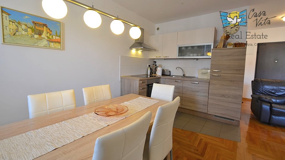 Duplex apartment in Novigrad, 200m from the sea!