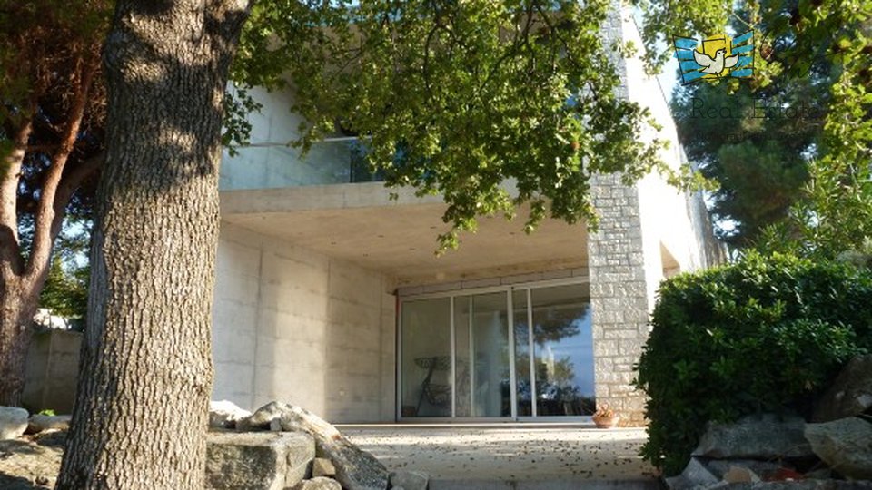 House, 550 m2, For Sale, Umag - Lovrečica