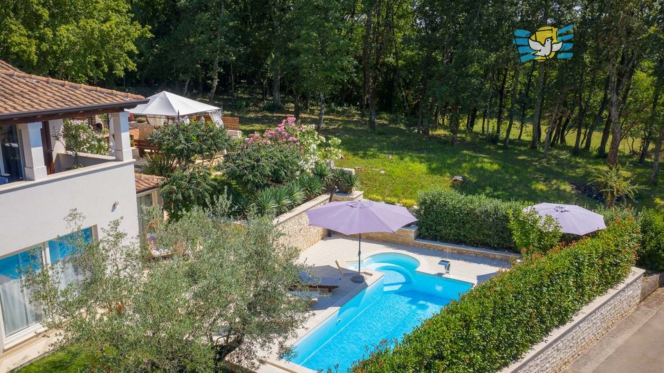 Beautiful and modern villa in the vicinity of Poreč!