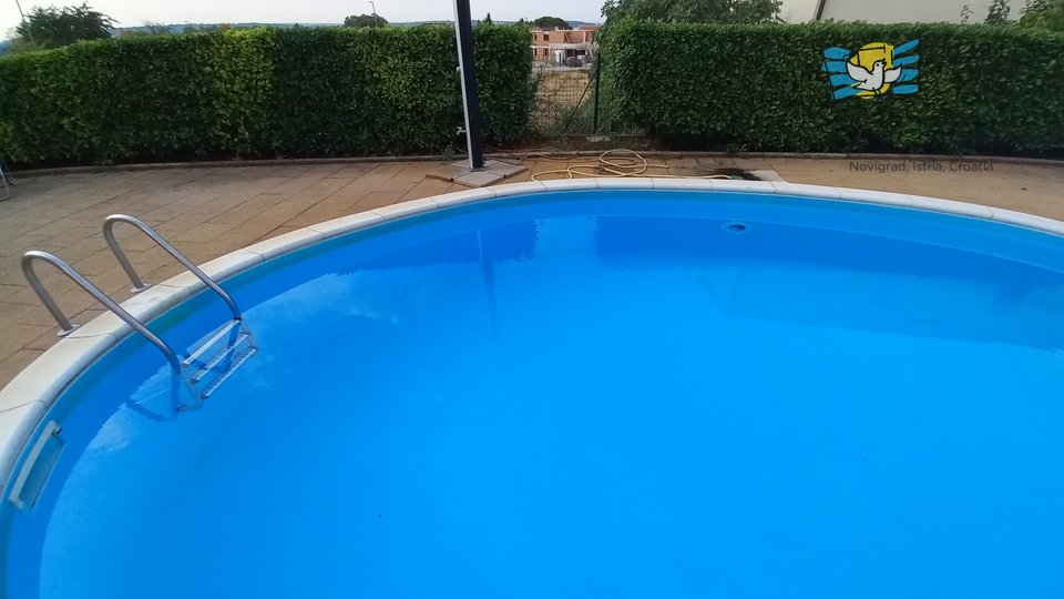 Apartment in Novigrad with shared pool!