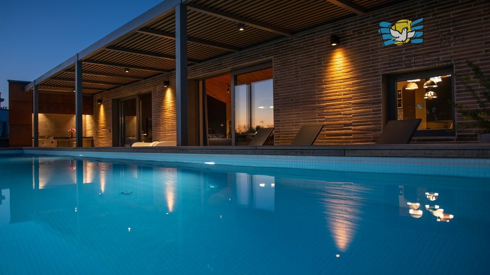 Luxury villa 500m from the sea - Fažana!