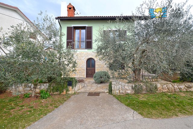 Detached house in the vicinity of Brtonigla!
