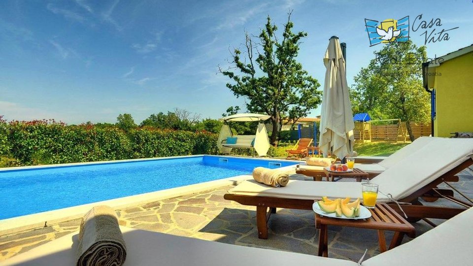 Istria, Savičenta, surroundings, new house with pool, 250m2!