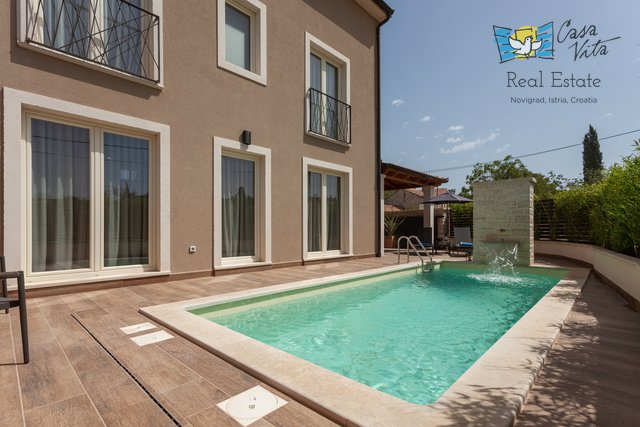 Una casa moderna con piscina a 7 km dal centro di Rovigno!