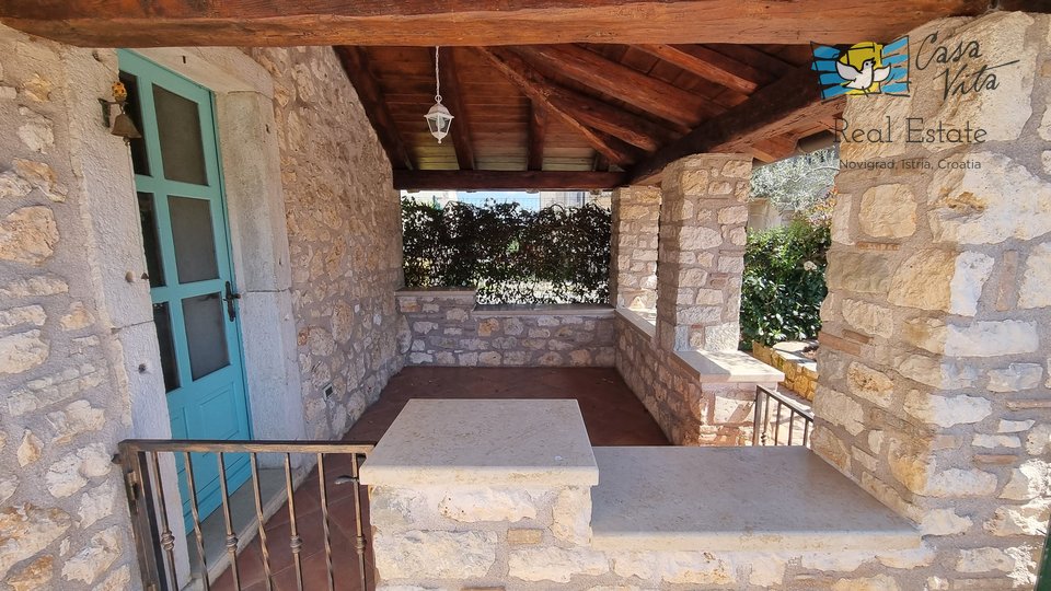 Stone house in the vicinity of Poreč with a swimming pool!