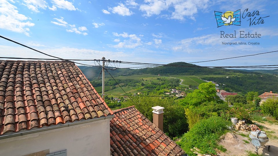 Stone house in the center of beautiful Motovun!