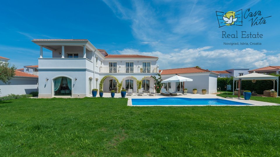 Luxury villa in a beautiful location with a panoramic view of the sea!