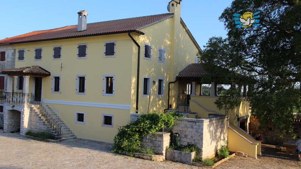 Hiša, 850 m2, Prodaja, Višnjan