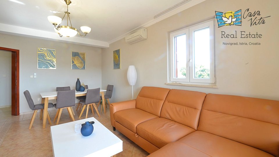 Apartment in Novigrad - 1200 m from the sea and the city center!