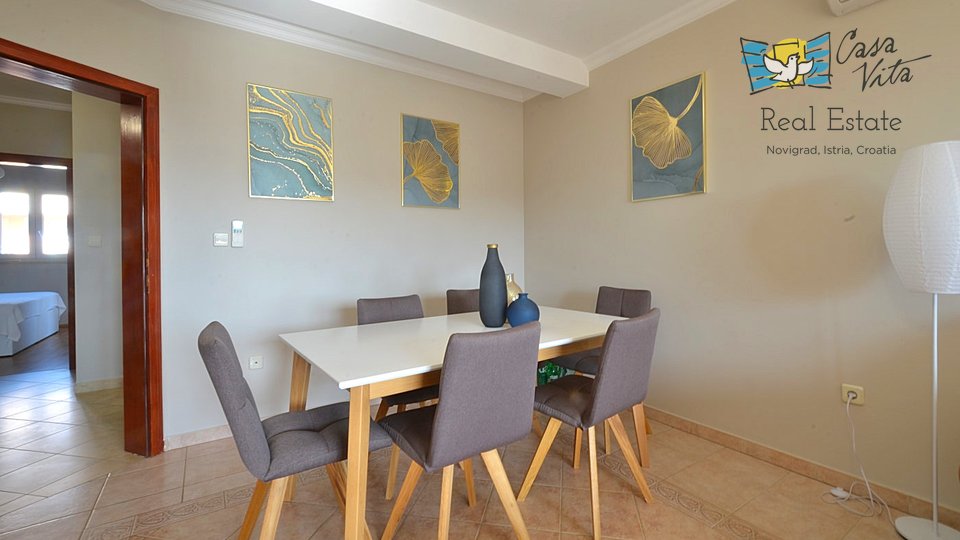 Apartment in Novigrad - 1200 m from the sea and the city center!