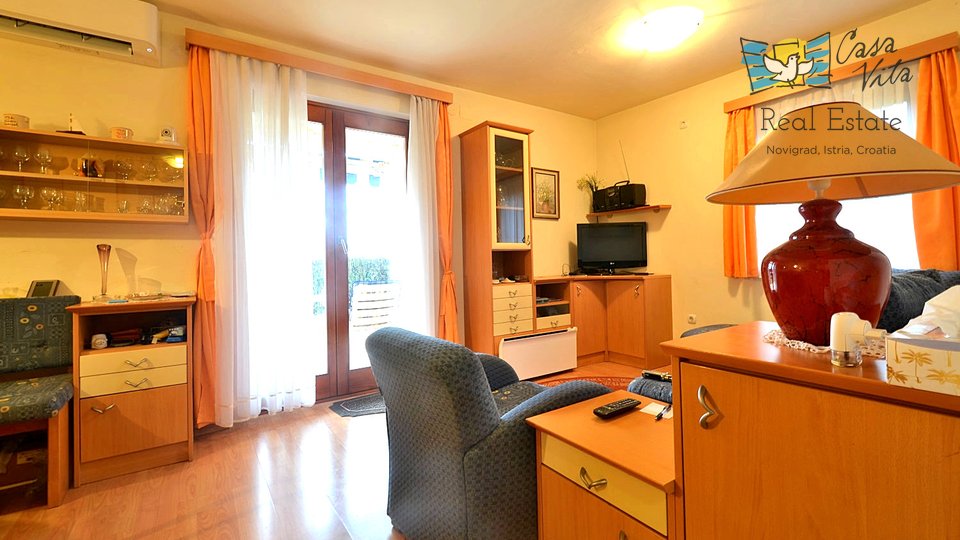 Prodaja stanovanja, Novigrad, Istra, 52m2, dvorišče