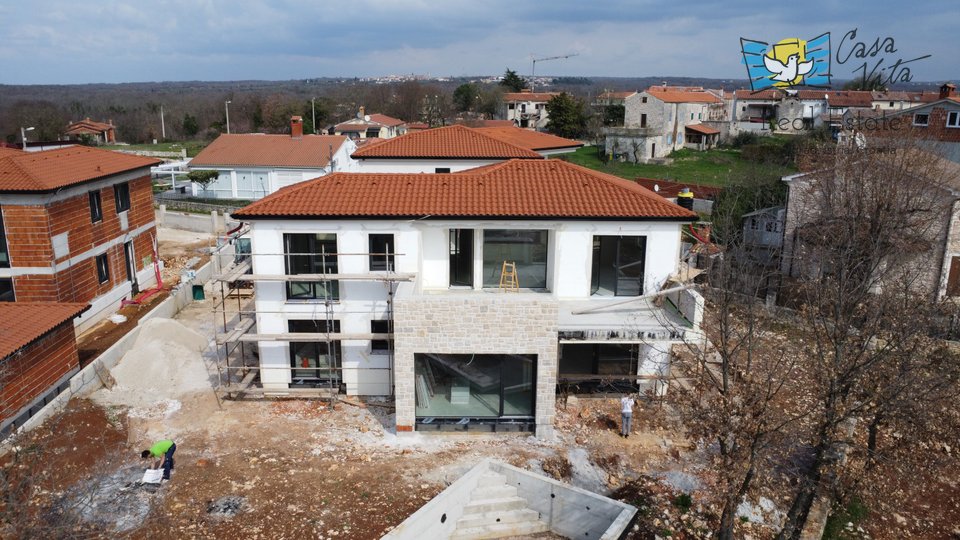 New house with swimming pool in Istria