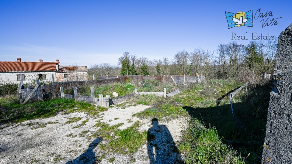 Land, 1290 m2, For Sale, Poreč - Baderna