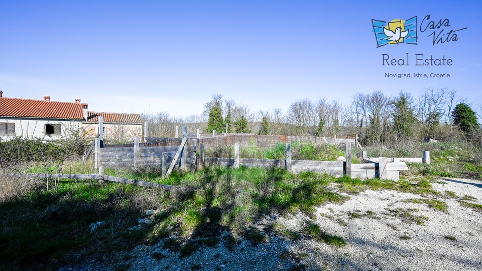Land, 1290 m2, For Sale, Poreč - Baderna