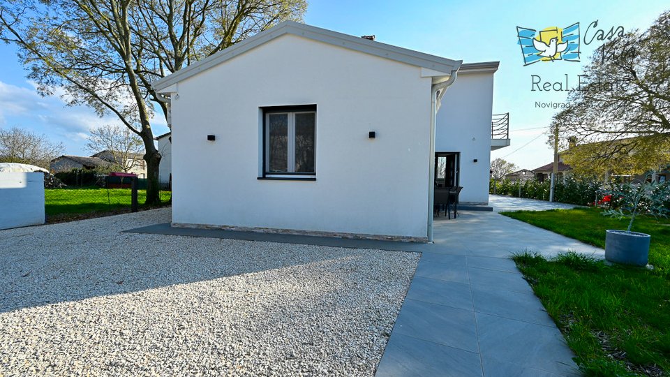 A new house with a swimming pool near Poreč