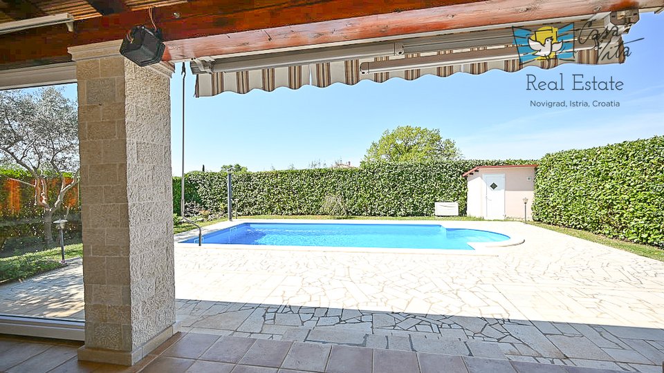 House in Poreč with swimming pool, 7km from the city!