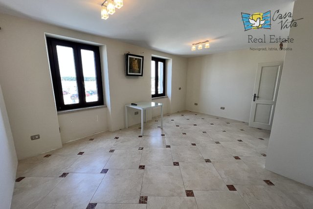 Apartment in the center of Novigrad - first row to the sea!