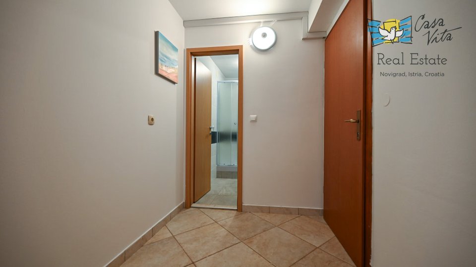 Apartment on the ground floor in a great location in Novigrad - 500m from the sea!