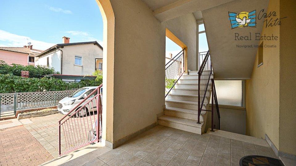 Apartment on the ground floor in a great location in Novigrad - 500m from the sea!