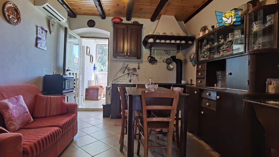 House, 140 m2, For Sale, Poreč