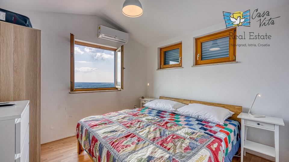 Casa indipendente a Kaštelir con una bellissima vista sul mare!