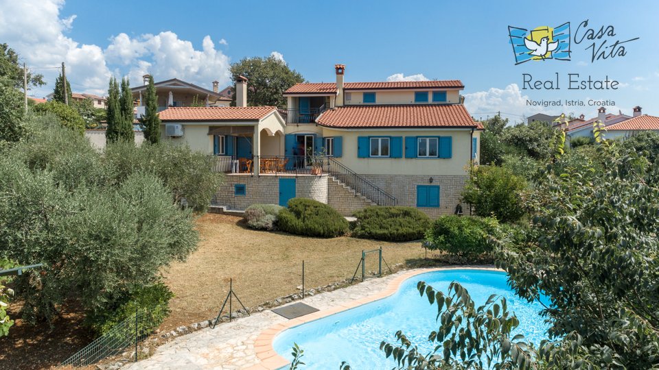 Freistehendes Haus in Kaštelir mit wunderschönem Blick auf das Meer!