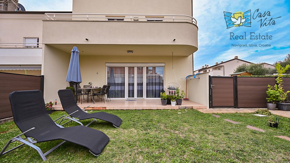 Una casa spaziosa con tre camere da letto e un bel giardino!