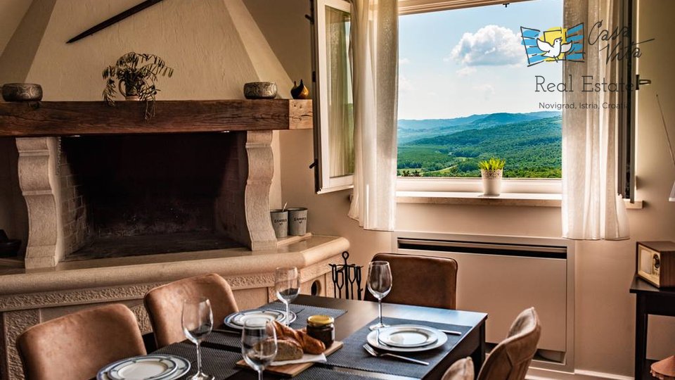 Luksuzna vila sa panoramskim pogledom na prirodu!