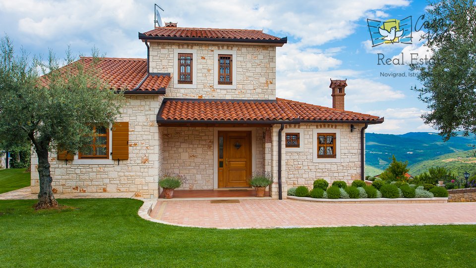 House, 150 m2, For Sale, Vižinada